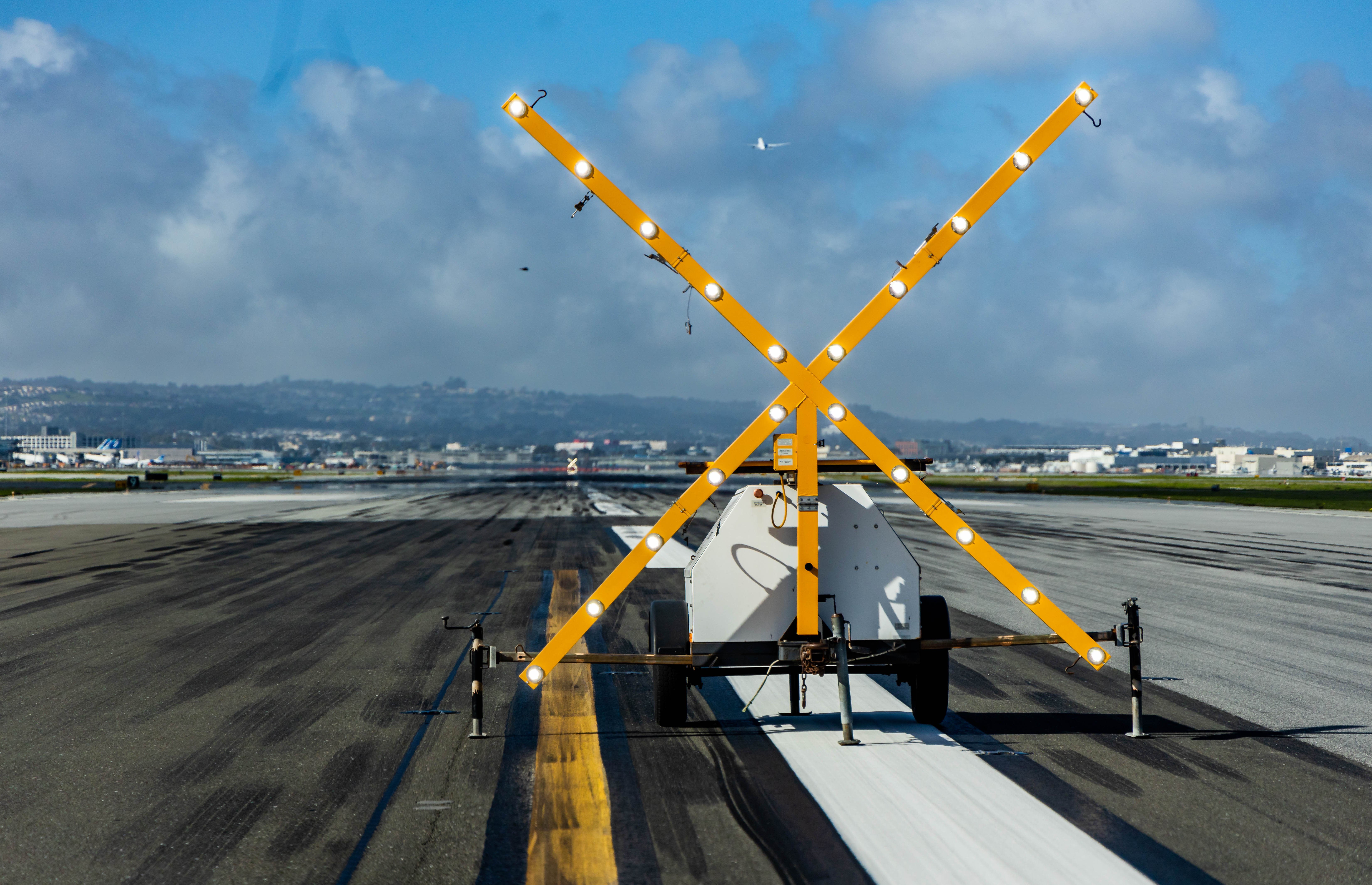 Runway 28L